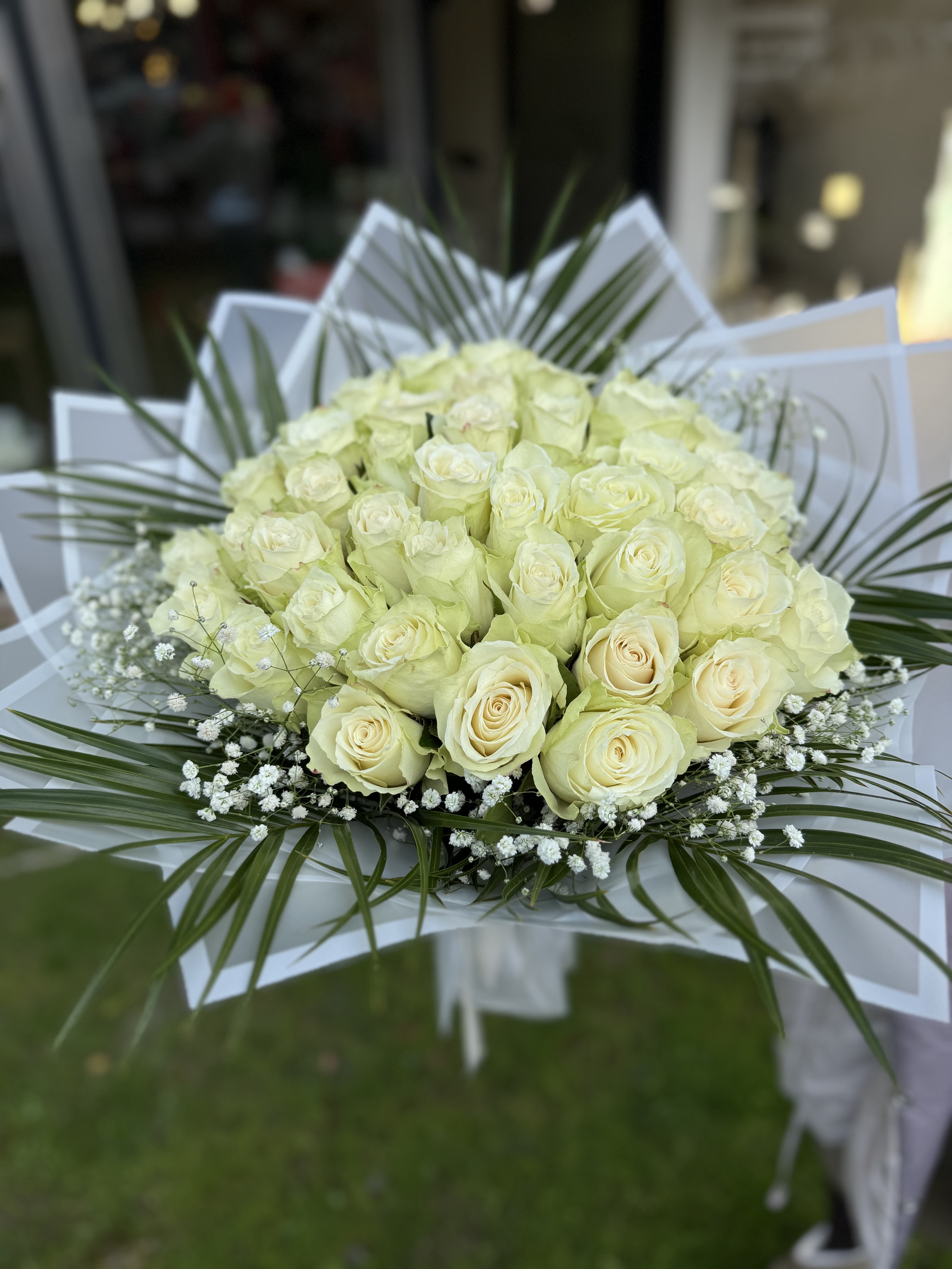 41 Beyaz Gül Buketi